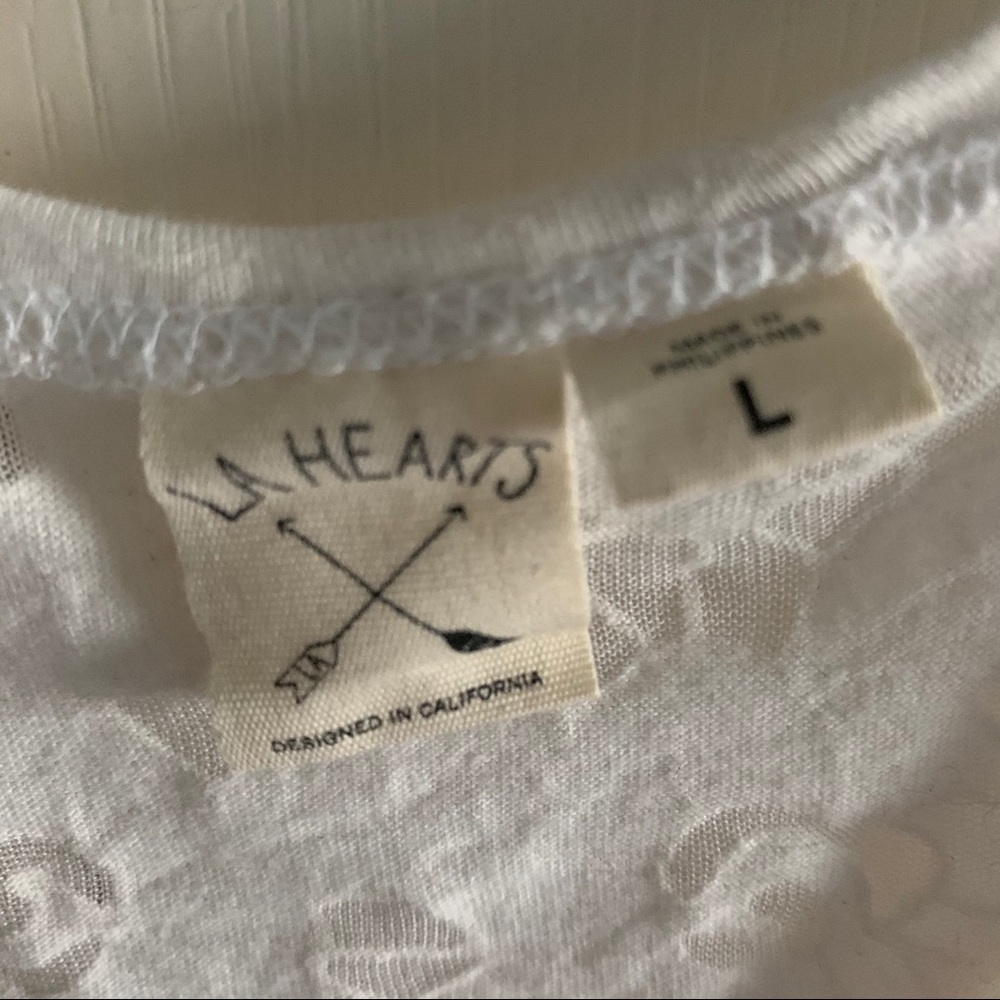 LA Hearts White Floral Tank Top - Picture 4 of 4
